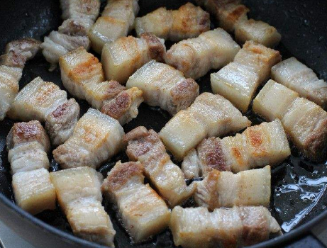 “半岛体育平台”女性闭经的五大特征(图4) 半岛体育
